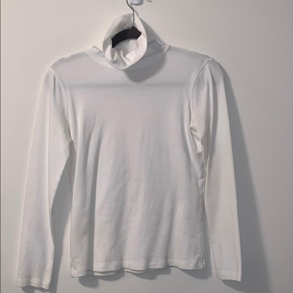 Turtle neck white long sleeve